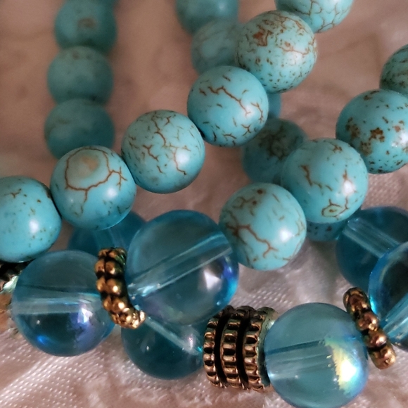 4 Strand Turquoise Color Boho Bracelet - Picture 5 of 5